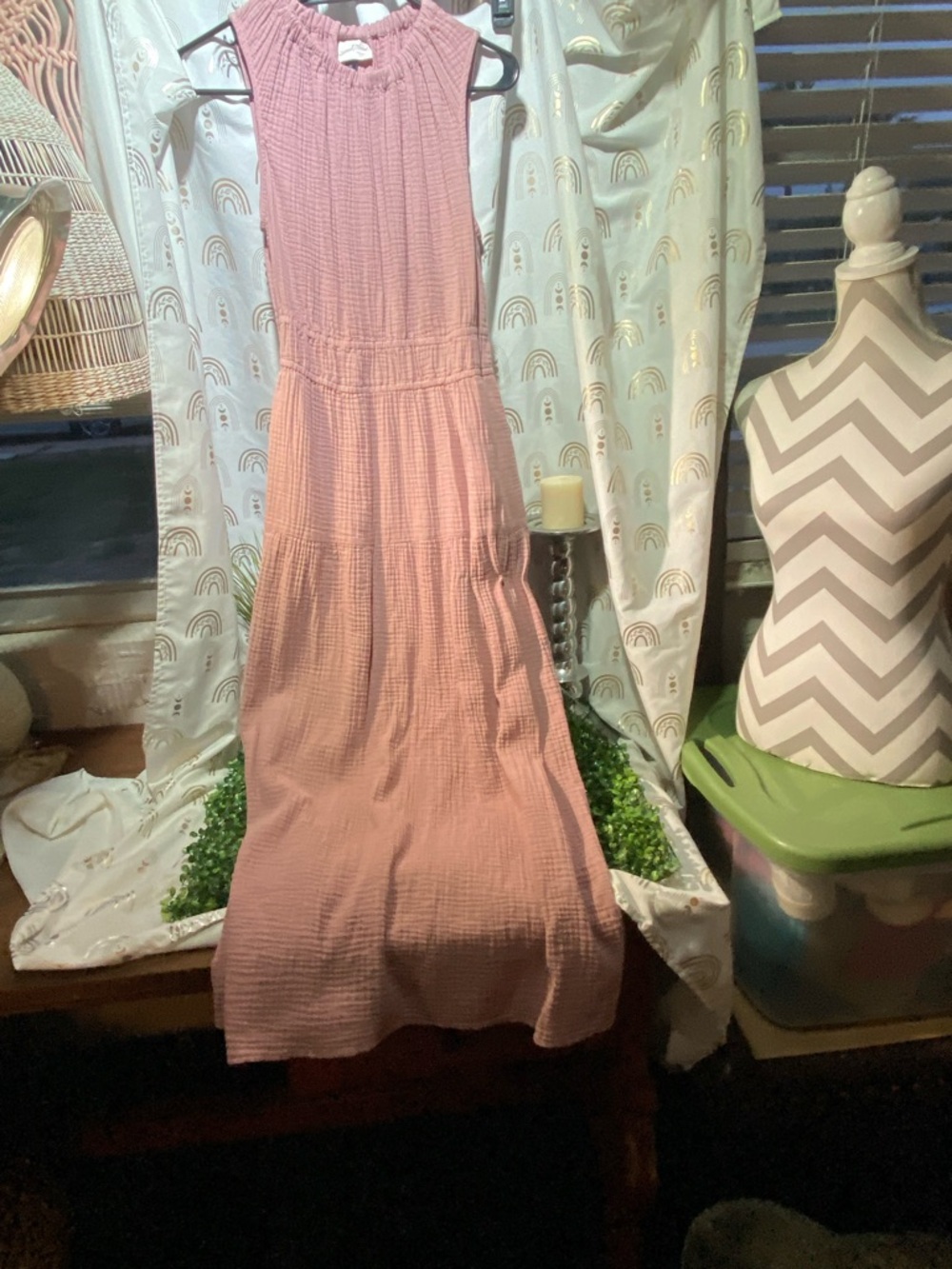 Universal Thread Pink Sleeveless Smocked Maxi Dress